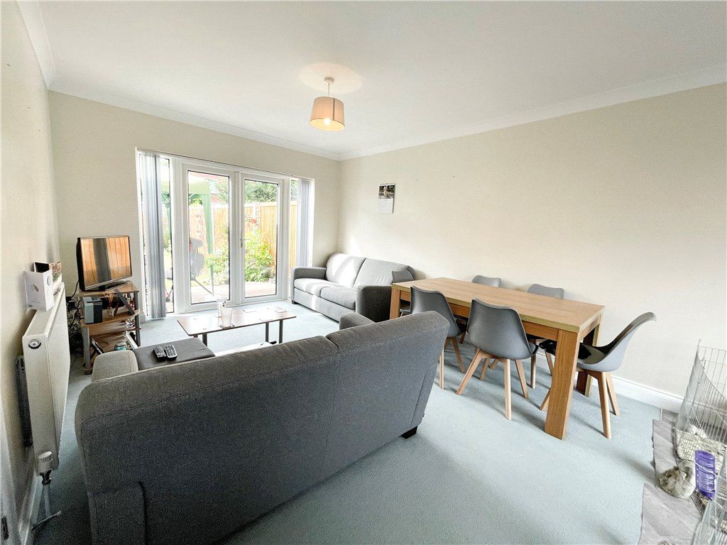 Property photo 3 of 10 Bedroom