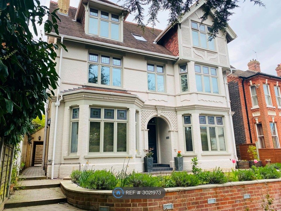 Property photo 1 of 13 Beautiful Building