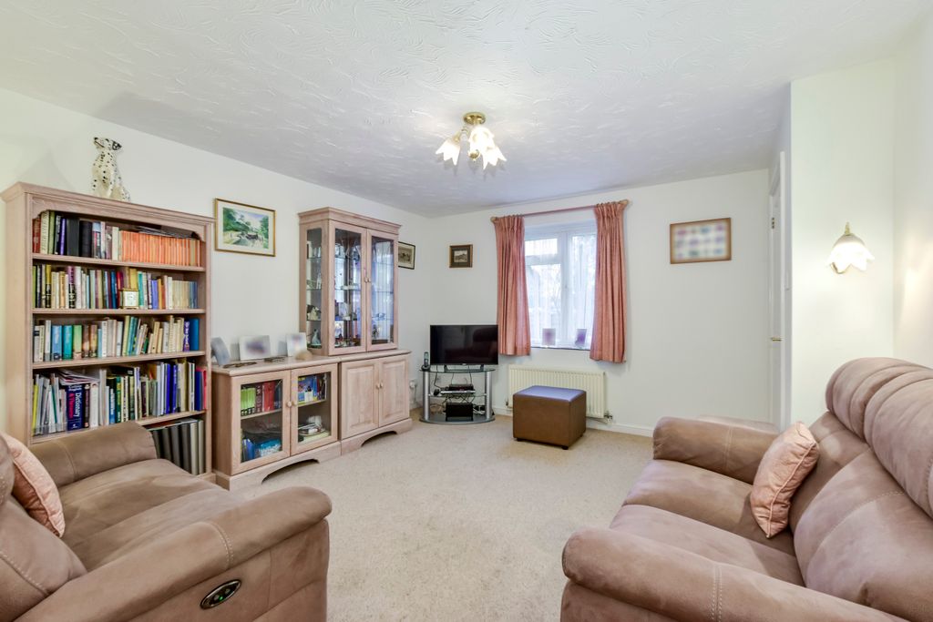 Property photo 2 of 23 Dsc_0626-Dsc_0627