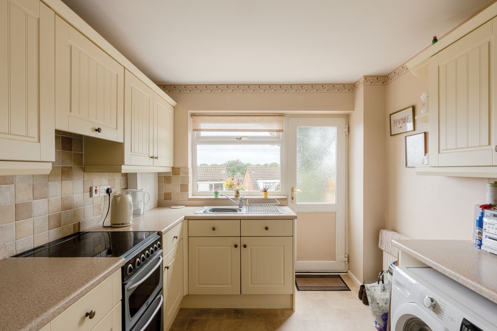 Property photo 3 of 27 3