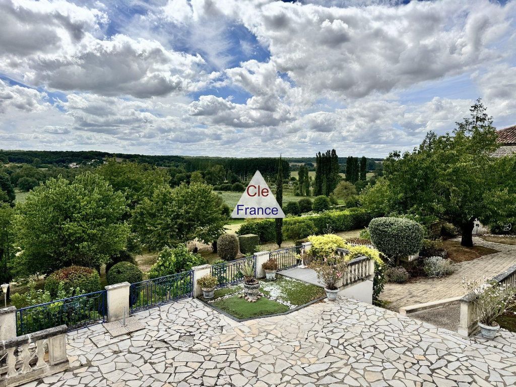 Property photo 3 of 18