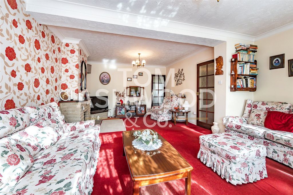 Property photo 3 of 17 Picture No. 10