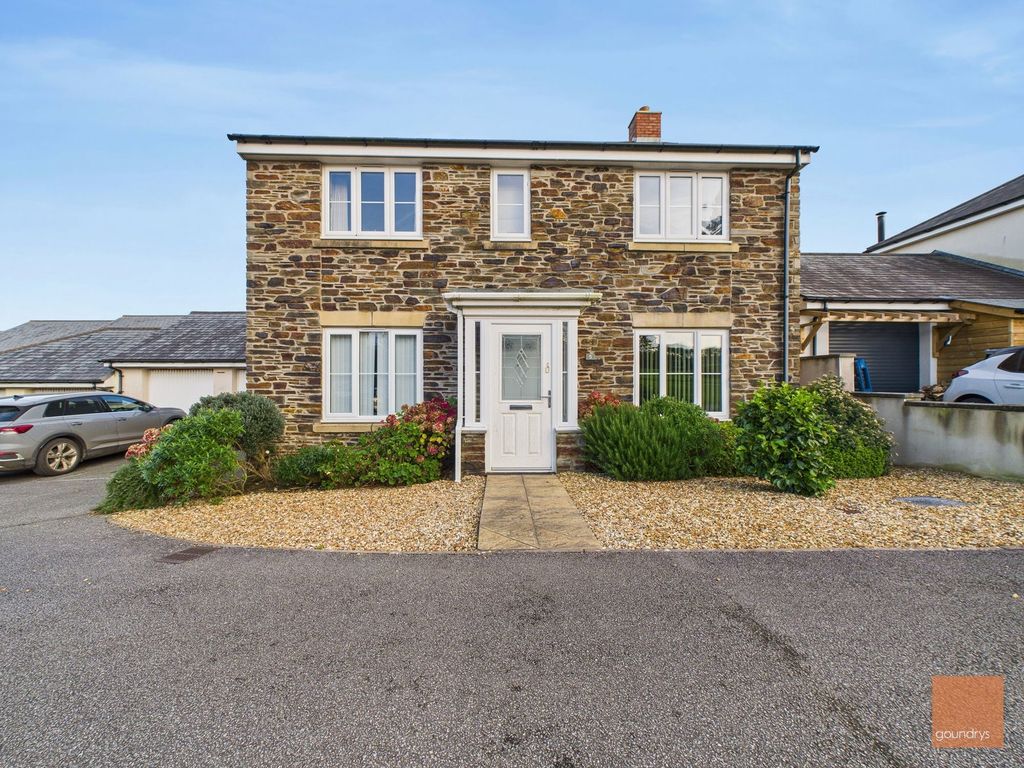 Property photo 1 of 21