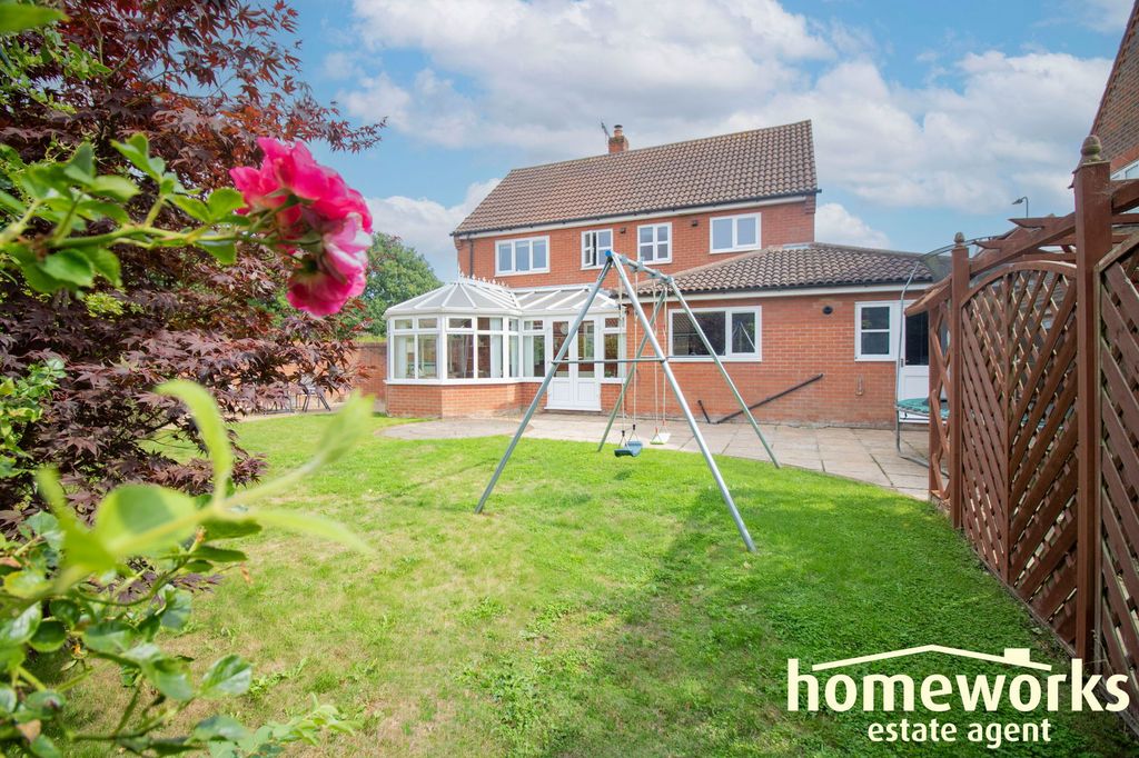 Additional image 21 of 4 bed detached house for saleGreenfields Road, Dereham NR20