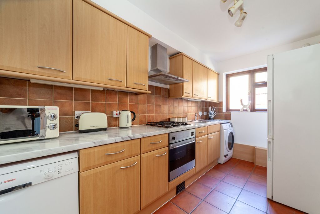 Property photo 2 of 35 Kitchen