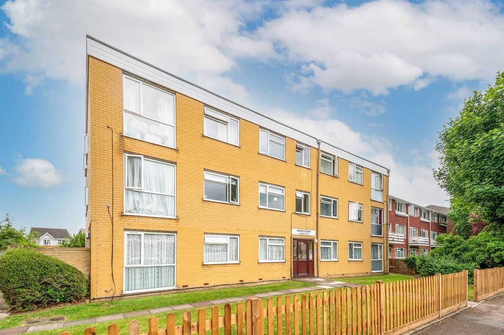 Property photo 2 of 10