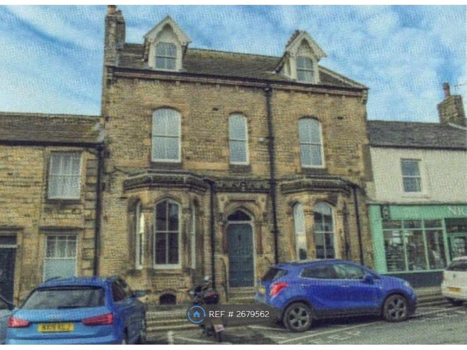 Property photo 2 of 11