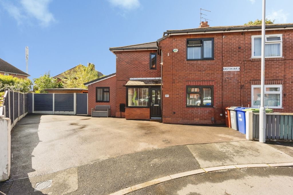 Property photo 1 of 30 Pbox-Img.Jpg