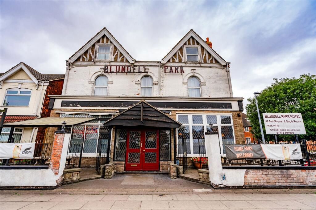 Property photo 1 of 22