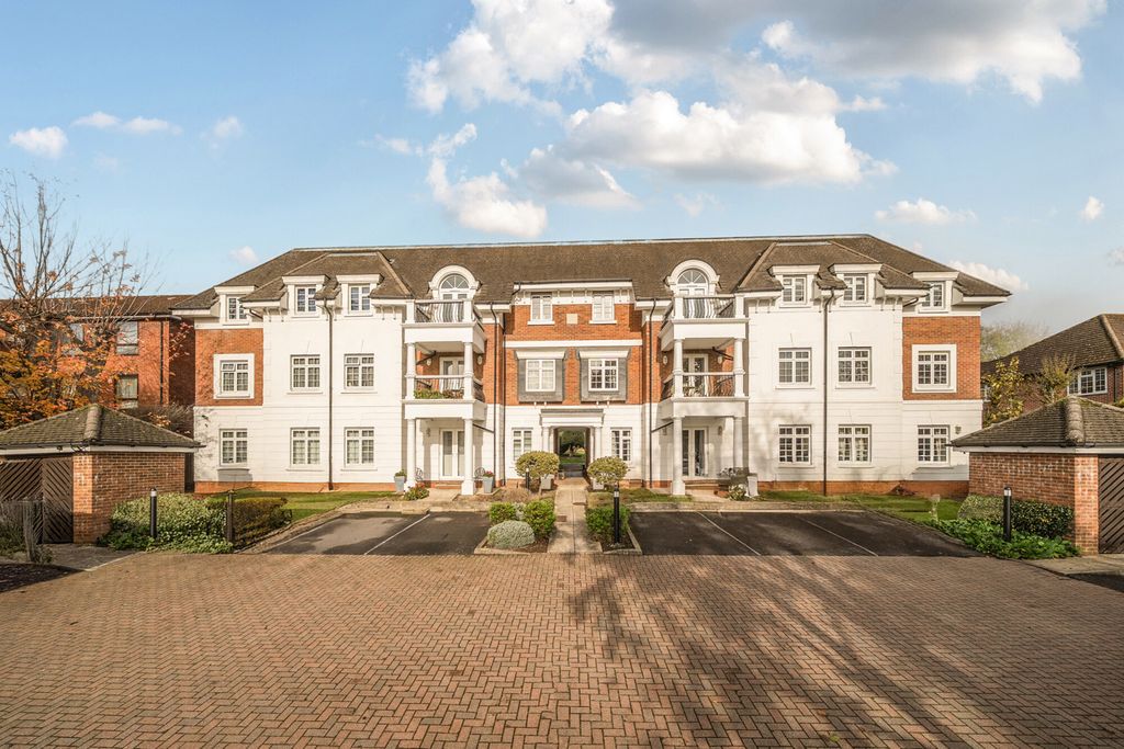 Property photo 1 of 21 1373023-1-69034B6...