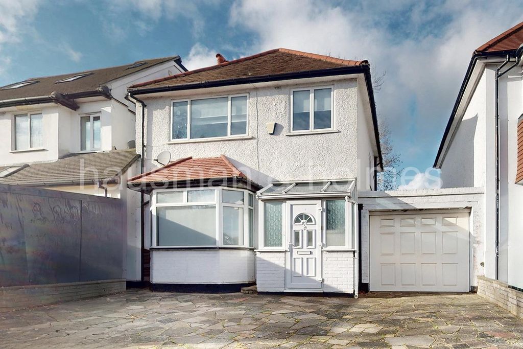 Property photo 1 of 23 W01.Jpg