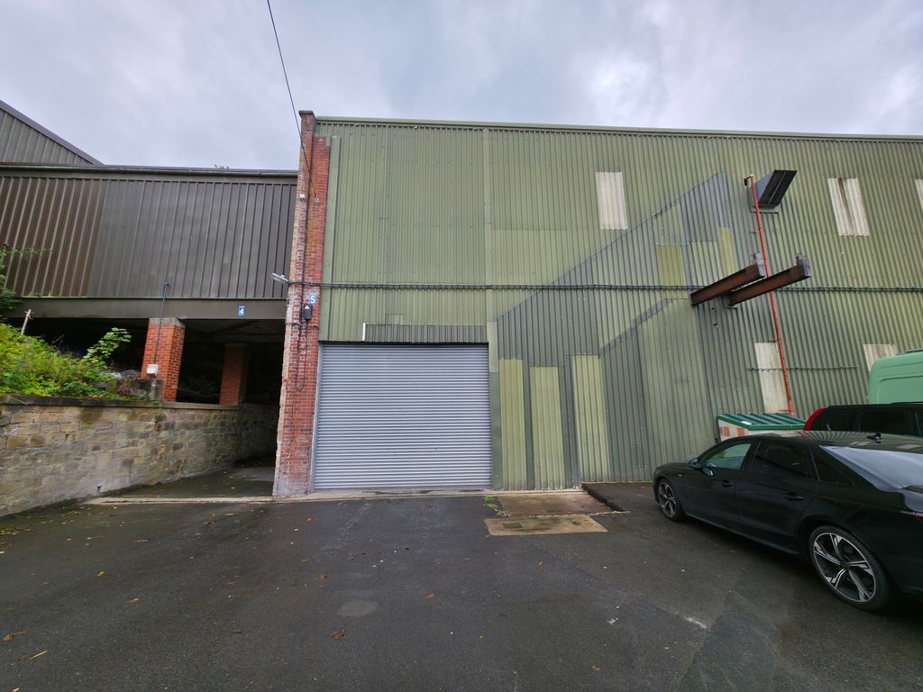 Property photo 1 of 3