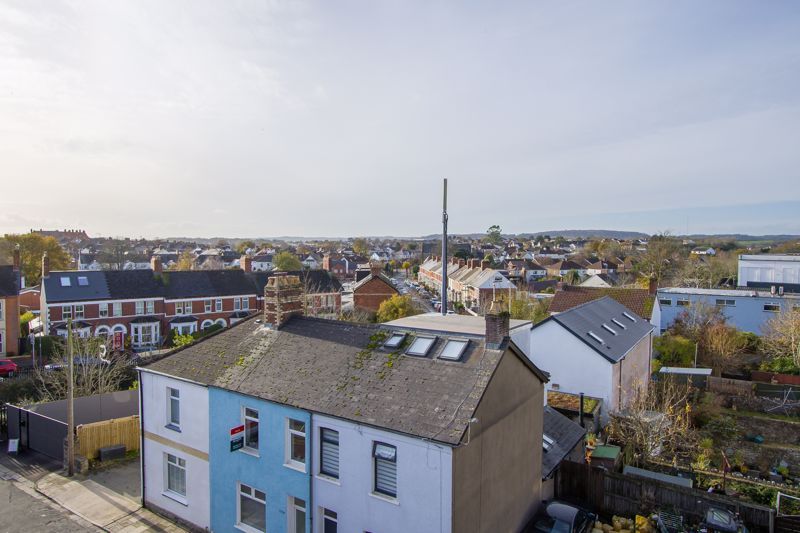Additional image 9 of 2 bed flat for sale14 Windsor Gardens, Windsor Road, Penarth CF64