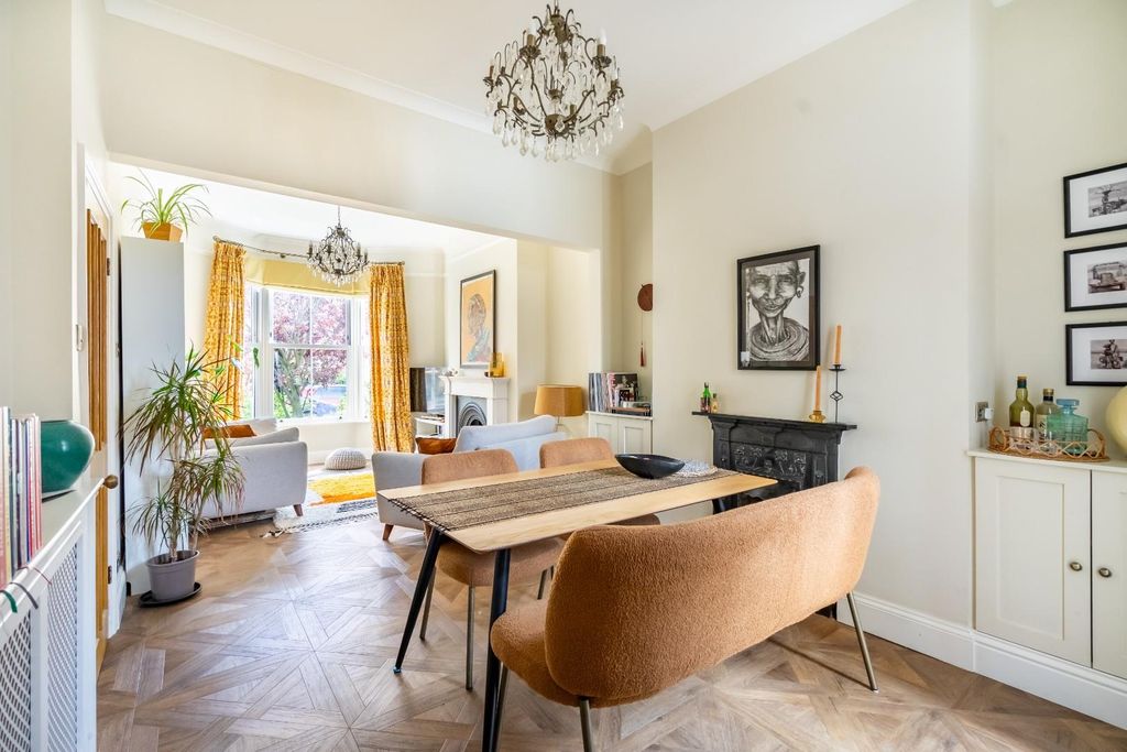 Property photo 3 of 16 8Gs-5.Jpg