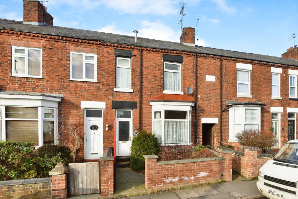 Property photo 1 of 17 Photography