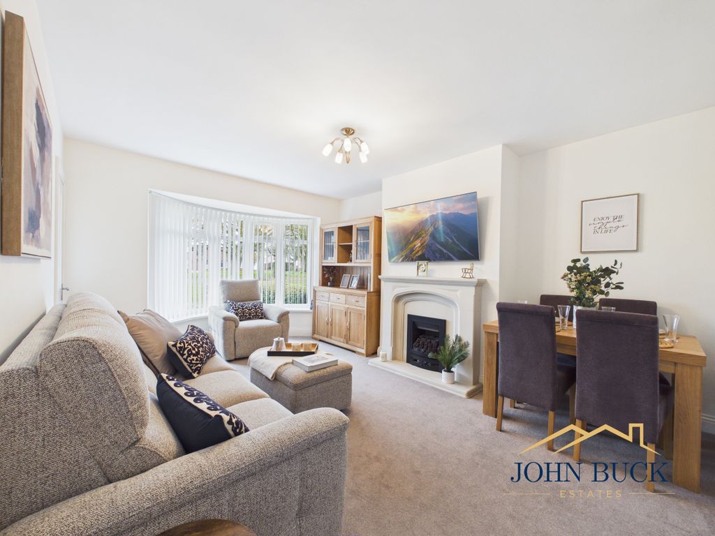 Property photo 2 of 23