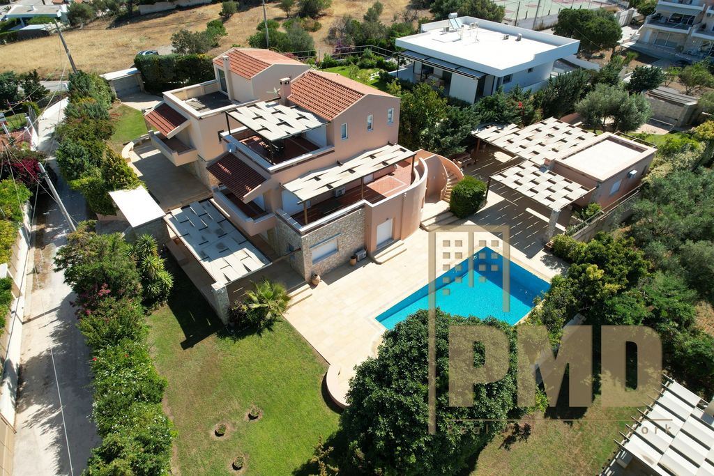 Property photo 1 of 28 Amazing Double Villa For Sale In Mavro Lithari