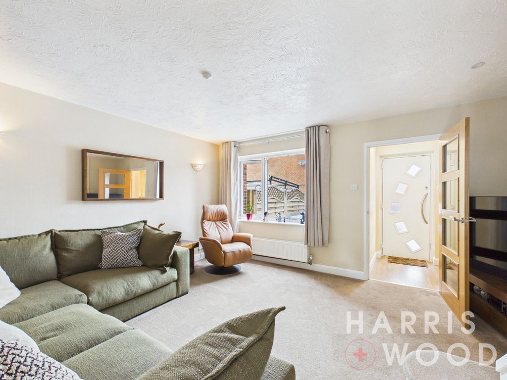 Property photo 2 of 24 5523963
