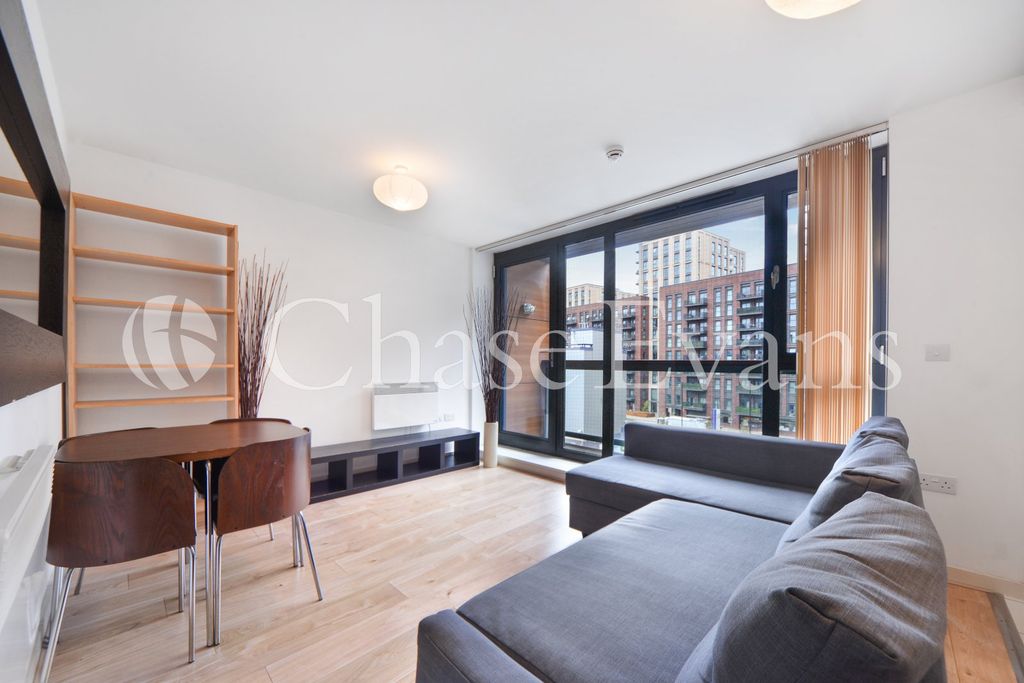 Property photo 3 of 13 Living Area