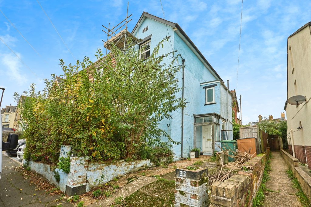 Property photo 1 of 16 Front &amp; Drive