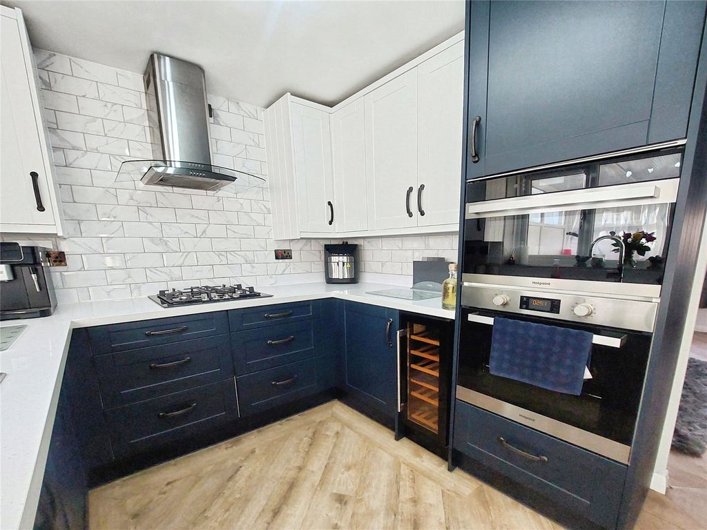 Property photo 2 of 11 Picture No. 11