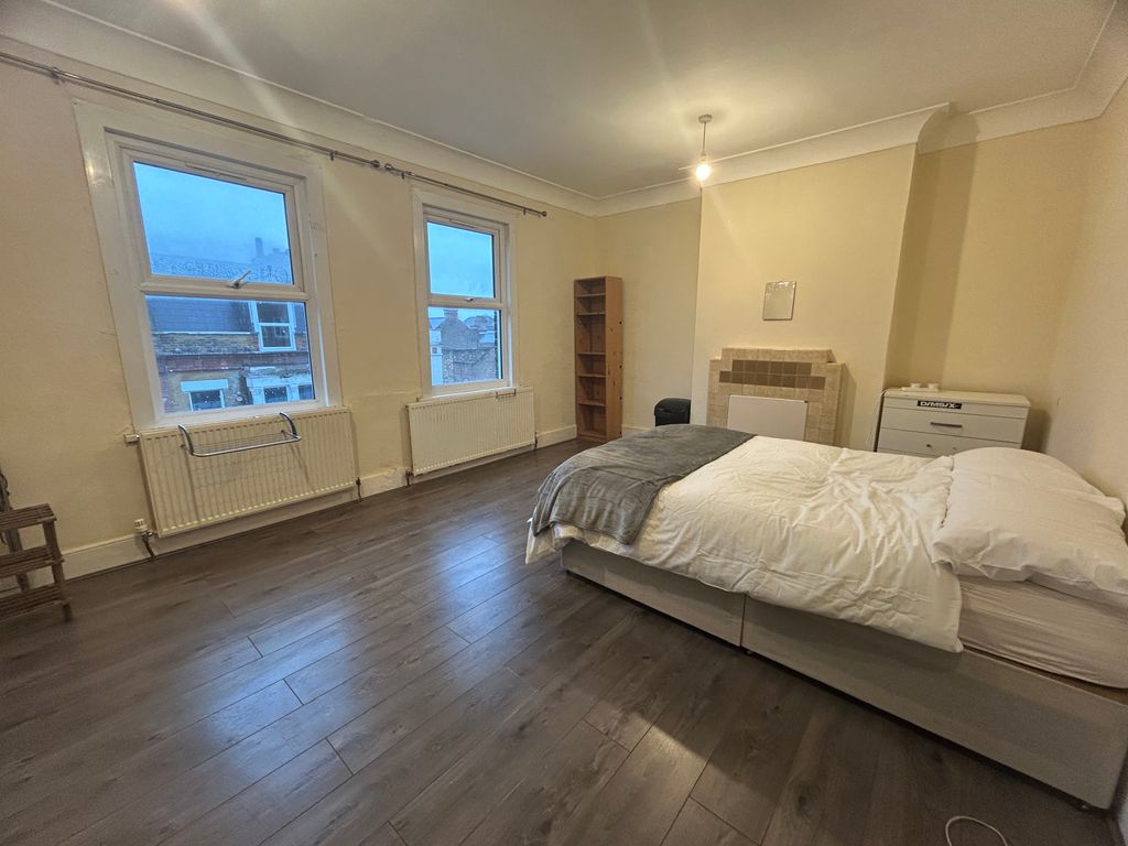 Property photo 1 of 6 Img_0458