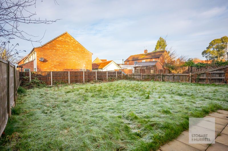 Property photo 3 of 14 Garden