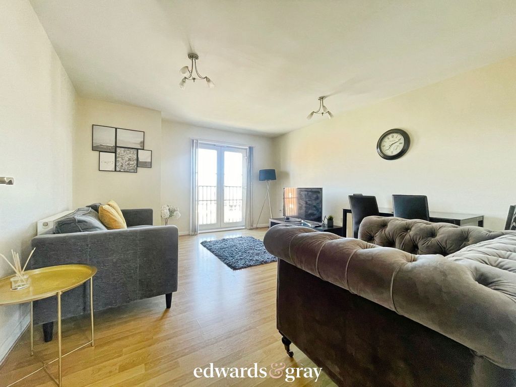 Property photo 2 of 11