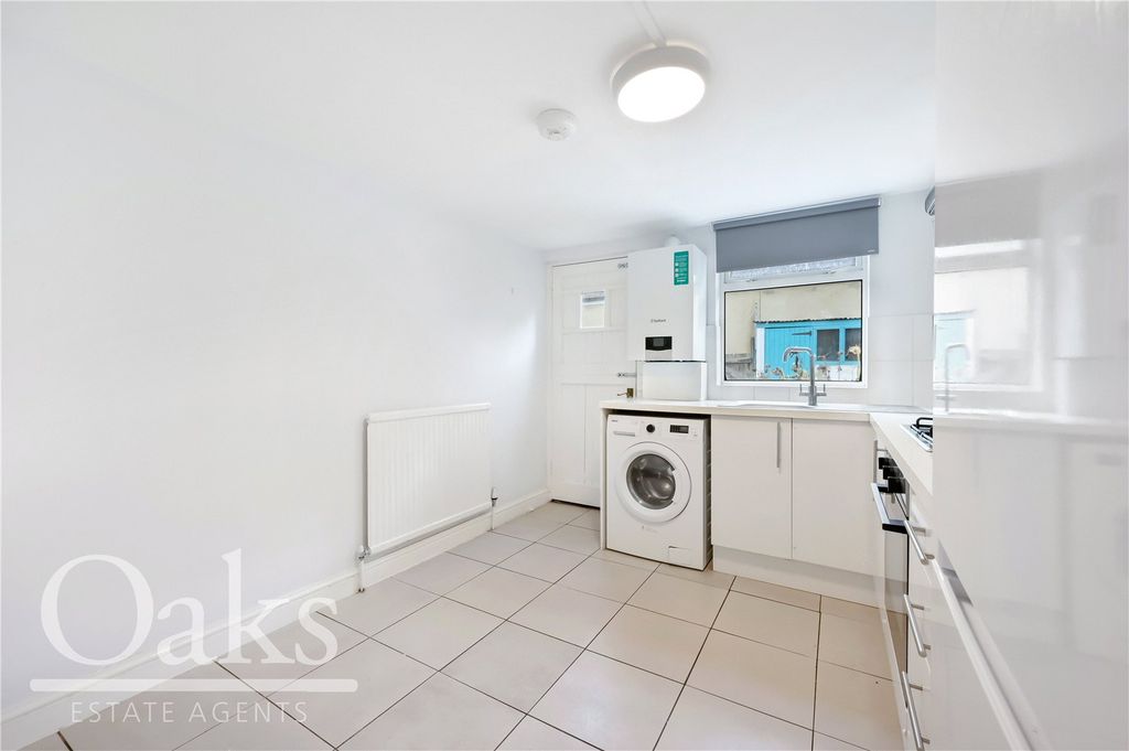 Property photo 3 of 8 Picture No. 08