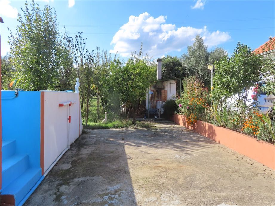 Property photo 1 of 46