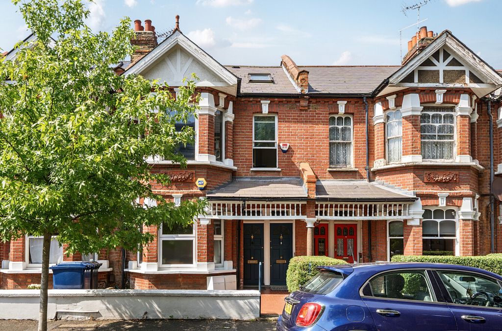 Property photo 1 of 10 1311150-2-684c390...