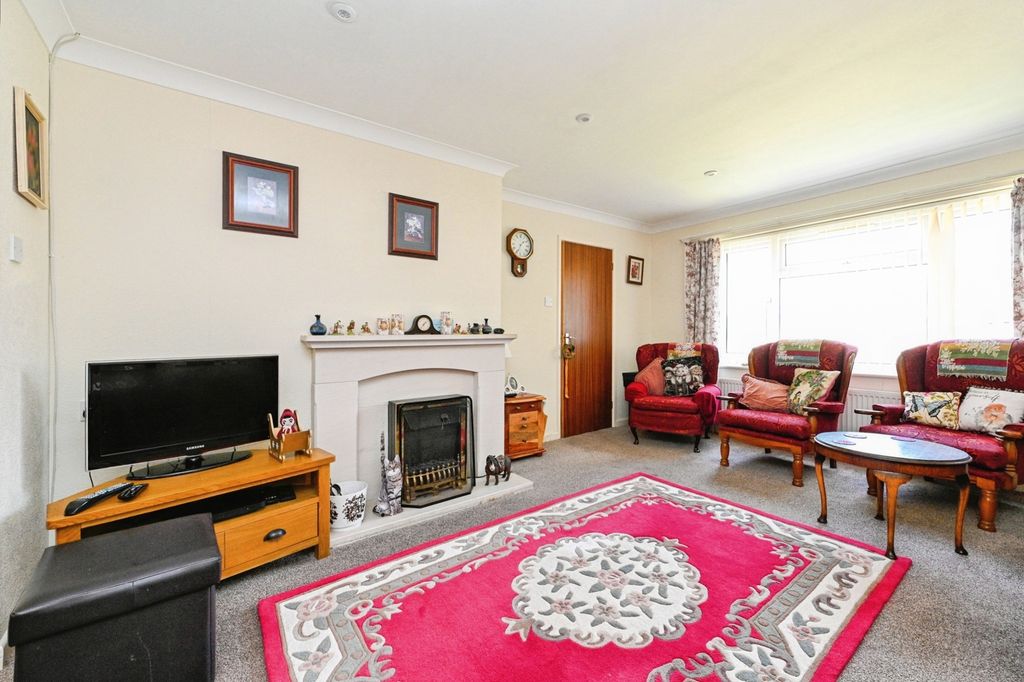 Property photo 3 of 22 Pbox-Img.Jpg