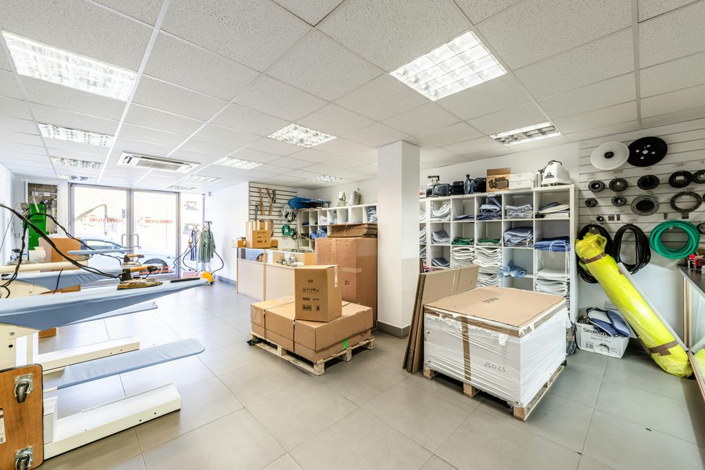 Property photo 3 of 19 Sheep Ln 6C  3.Jpg