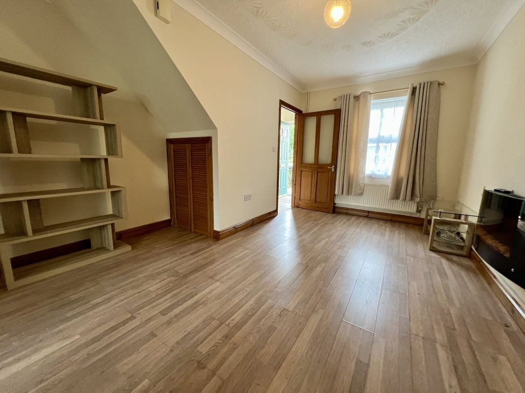 Property photo 2 of 11 Img_7895