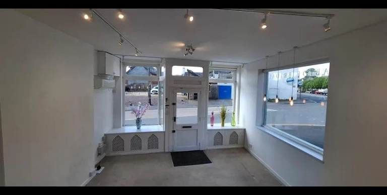 Property photo 2 of 7