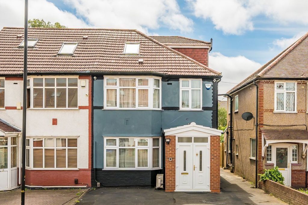 Property photo 1 of 7