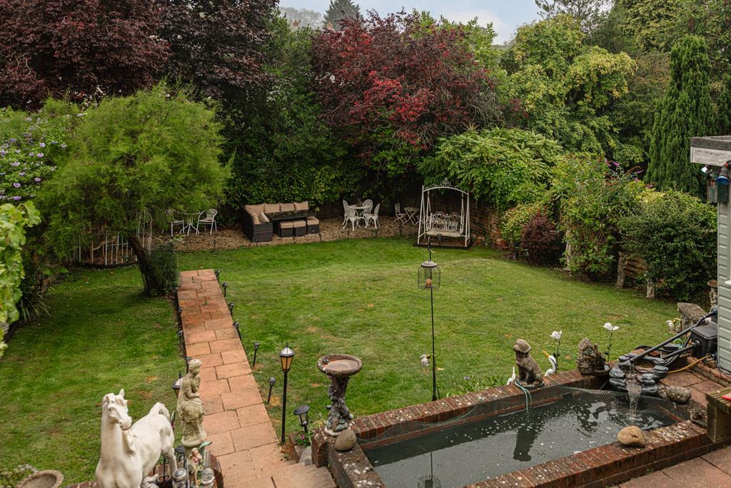 Property photo 3 of 32 Rightmove 28.Jpg