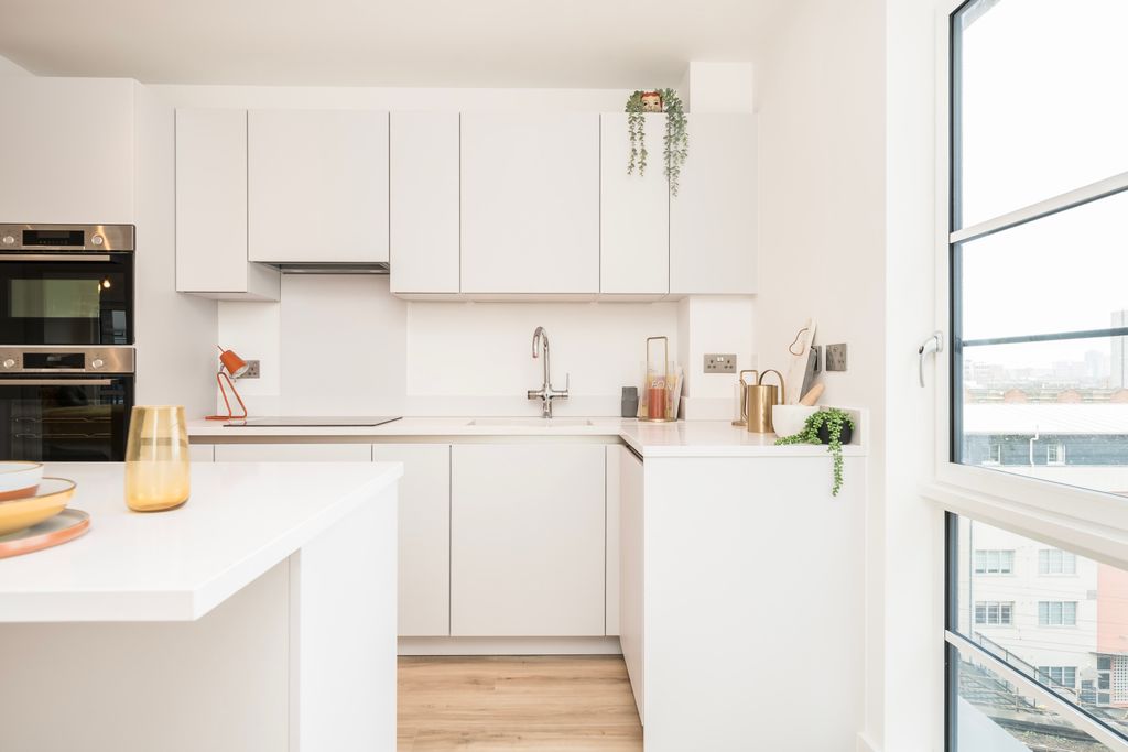 Property photo 2 of 13 Picture No. 10