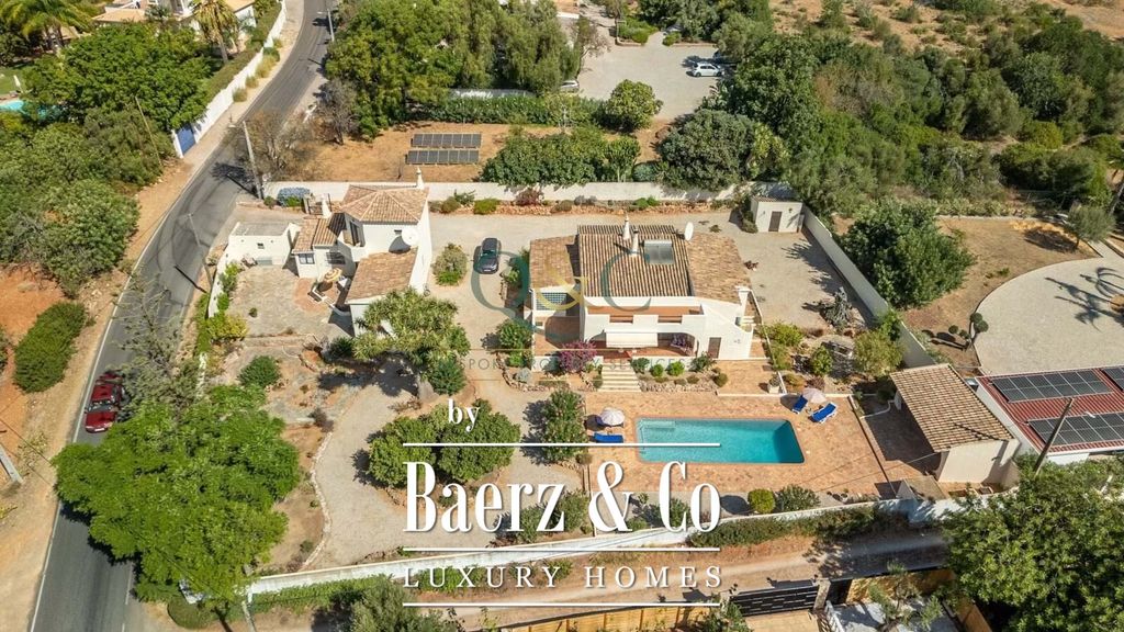 Property photo 1 of 28