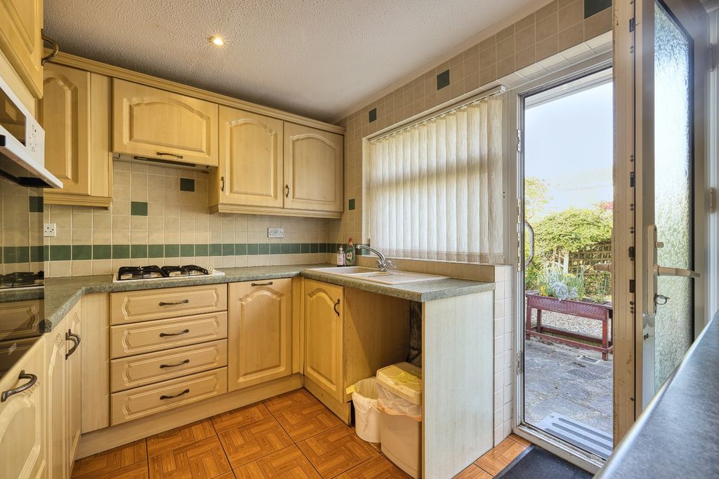 Property photo 3 of 14 Picture 3