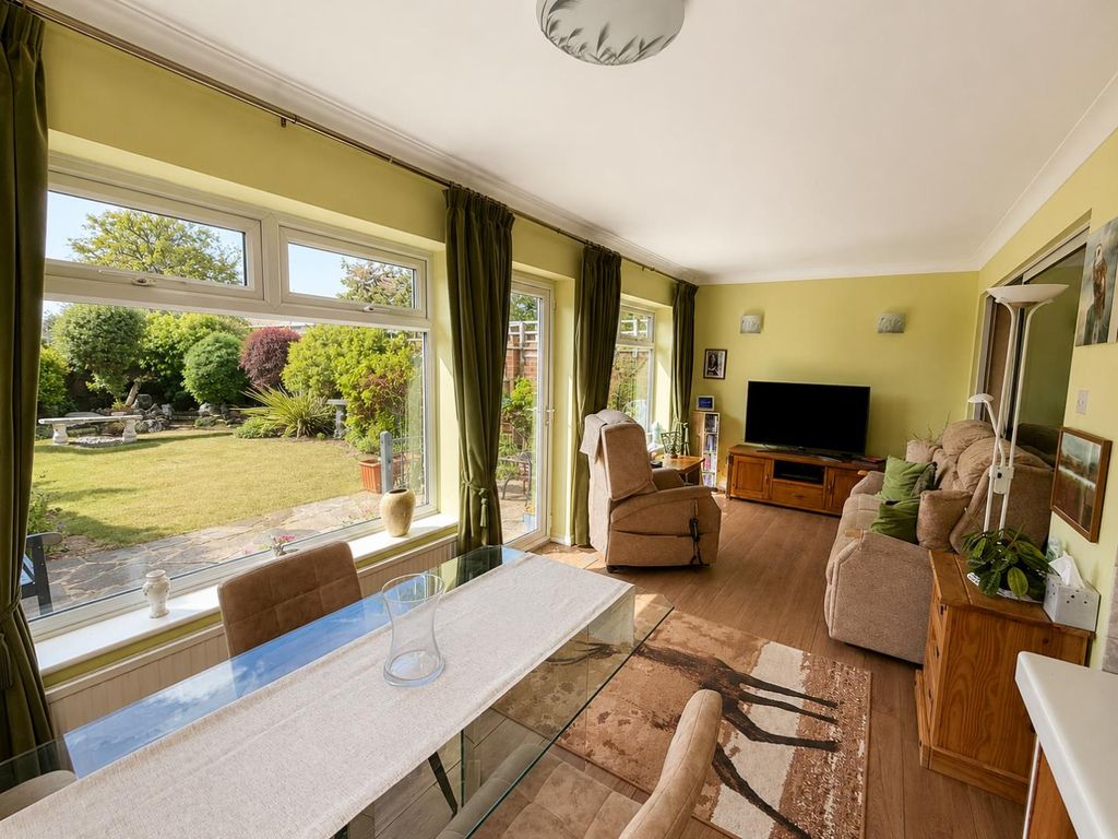 Property photo 3 of 15 6.Png
