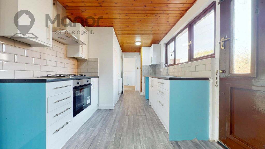 Property photo 2 of 23 22