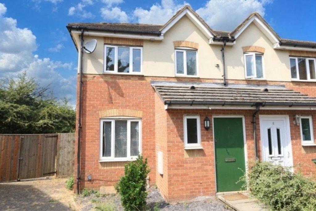 Property photo 1 of 9