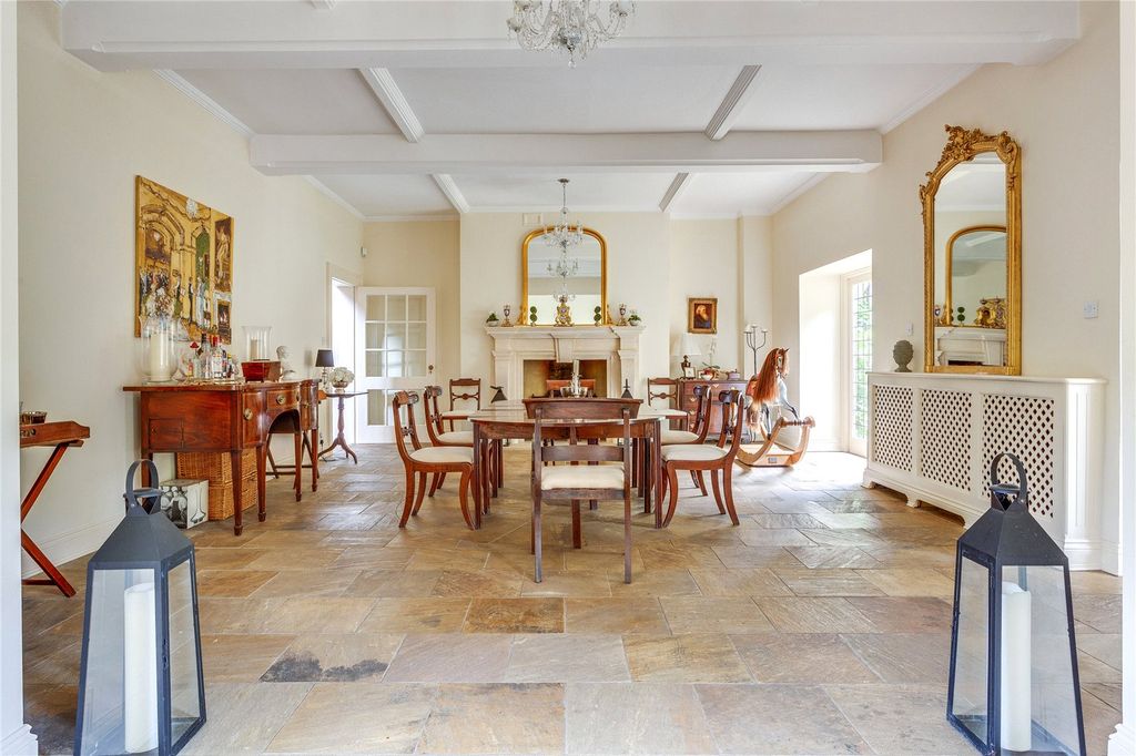Property photo 3 of 19 Dining Hall