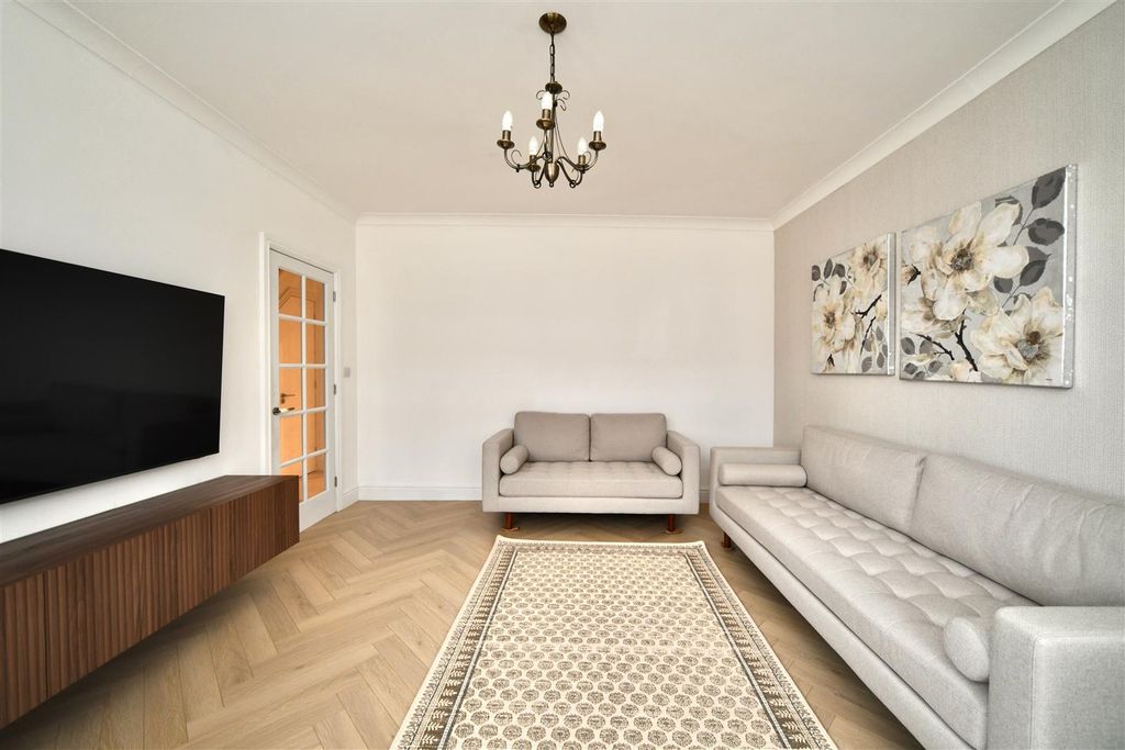 Property photo 3 of 30 Dsc_8816.Jpeg