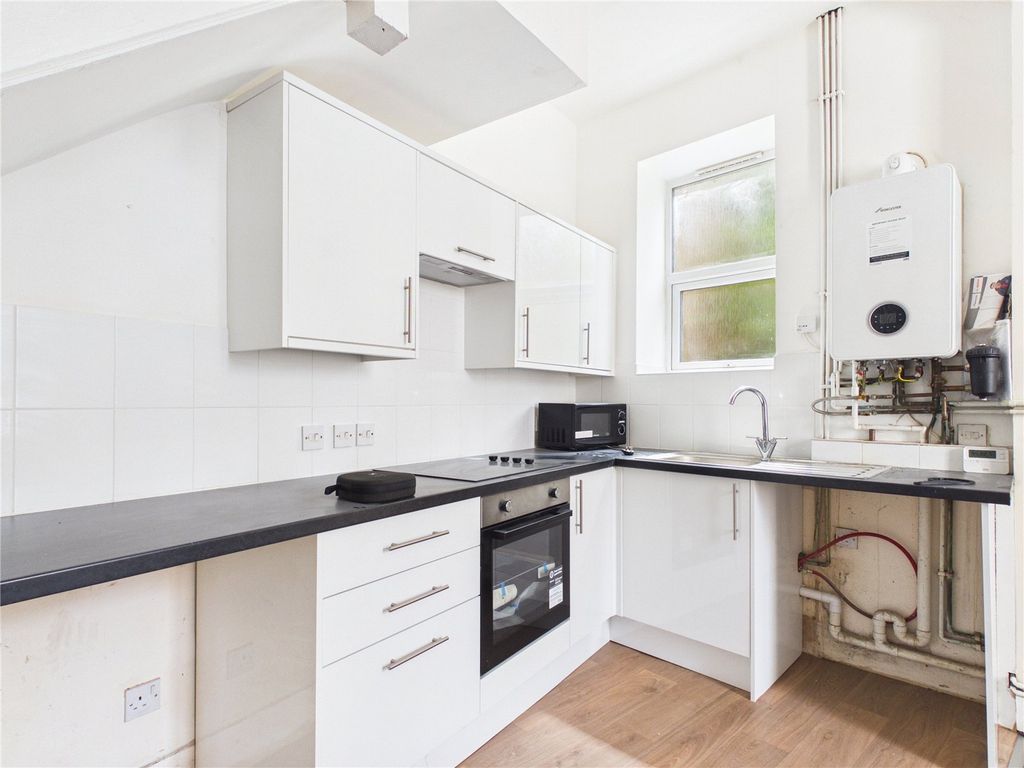Property photo 2 of 7 Picture No. 04