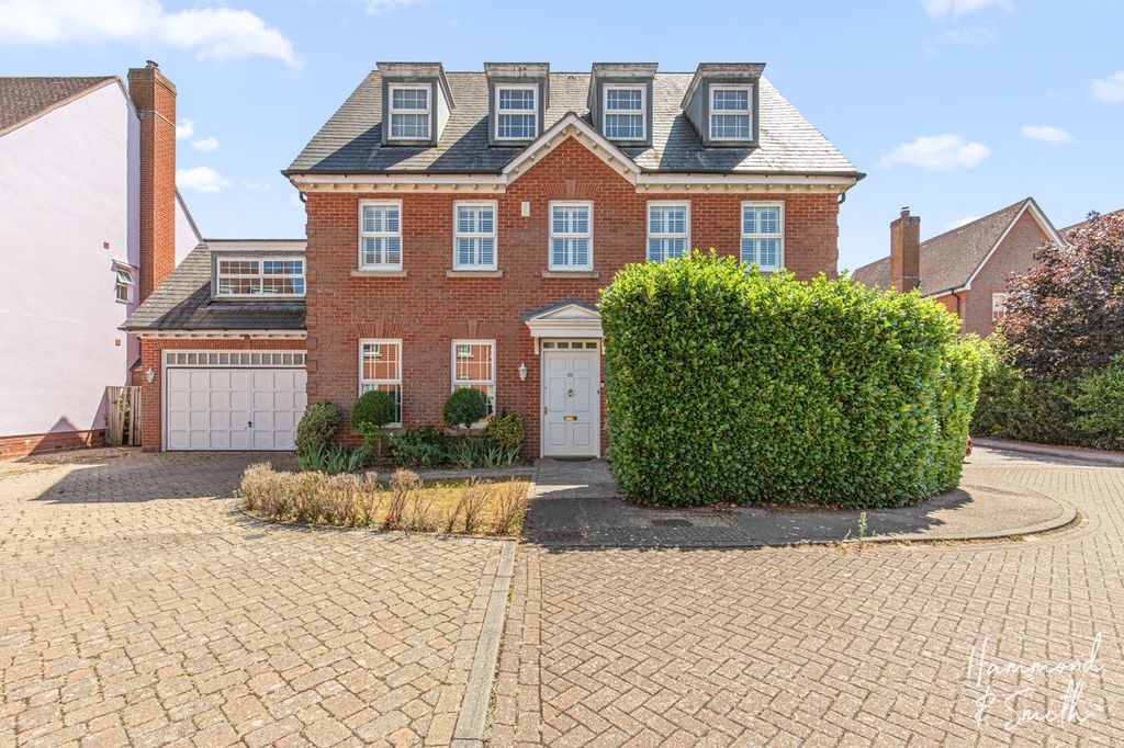Property photo 1 of 33
