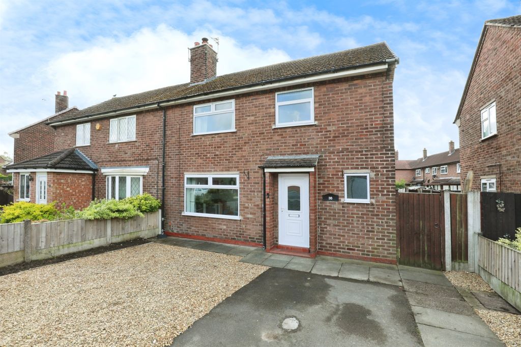 Property photo 1 of 17