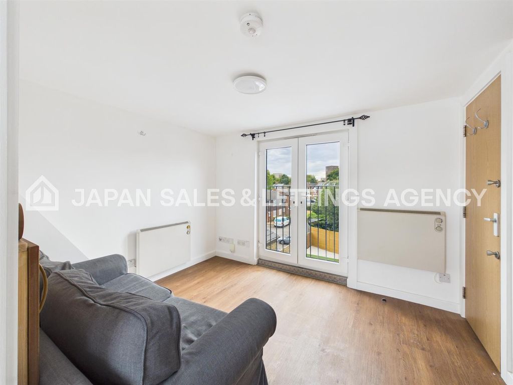 Property photo 2 of 4 Cam04401G0-Pr0159-Still002.Jpg