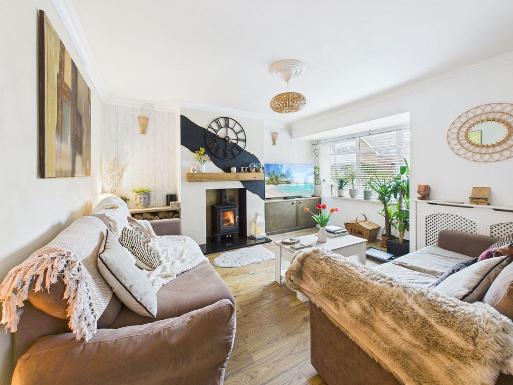 Property photo 2 of 22